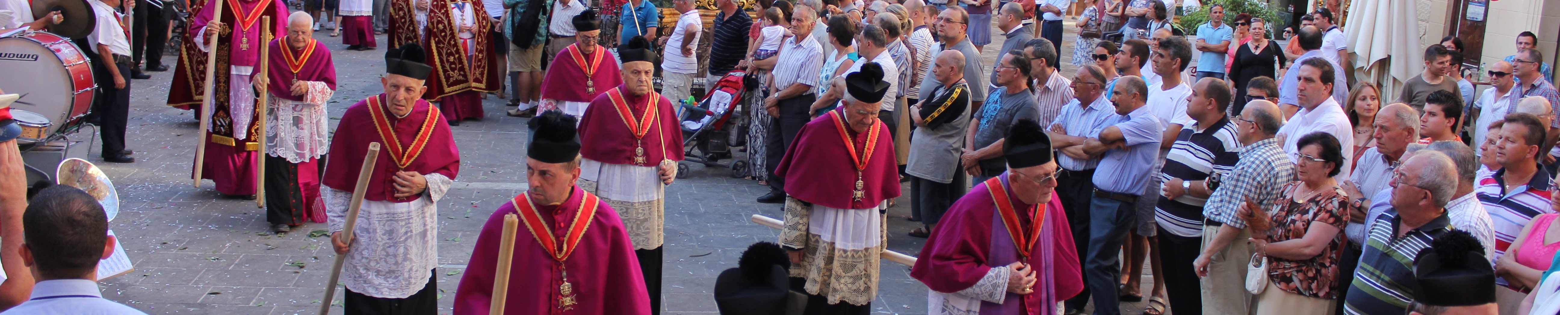 Chapter & Clergy